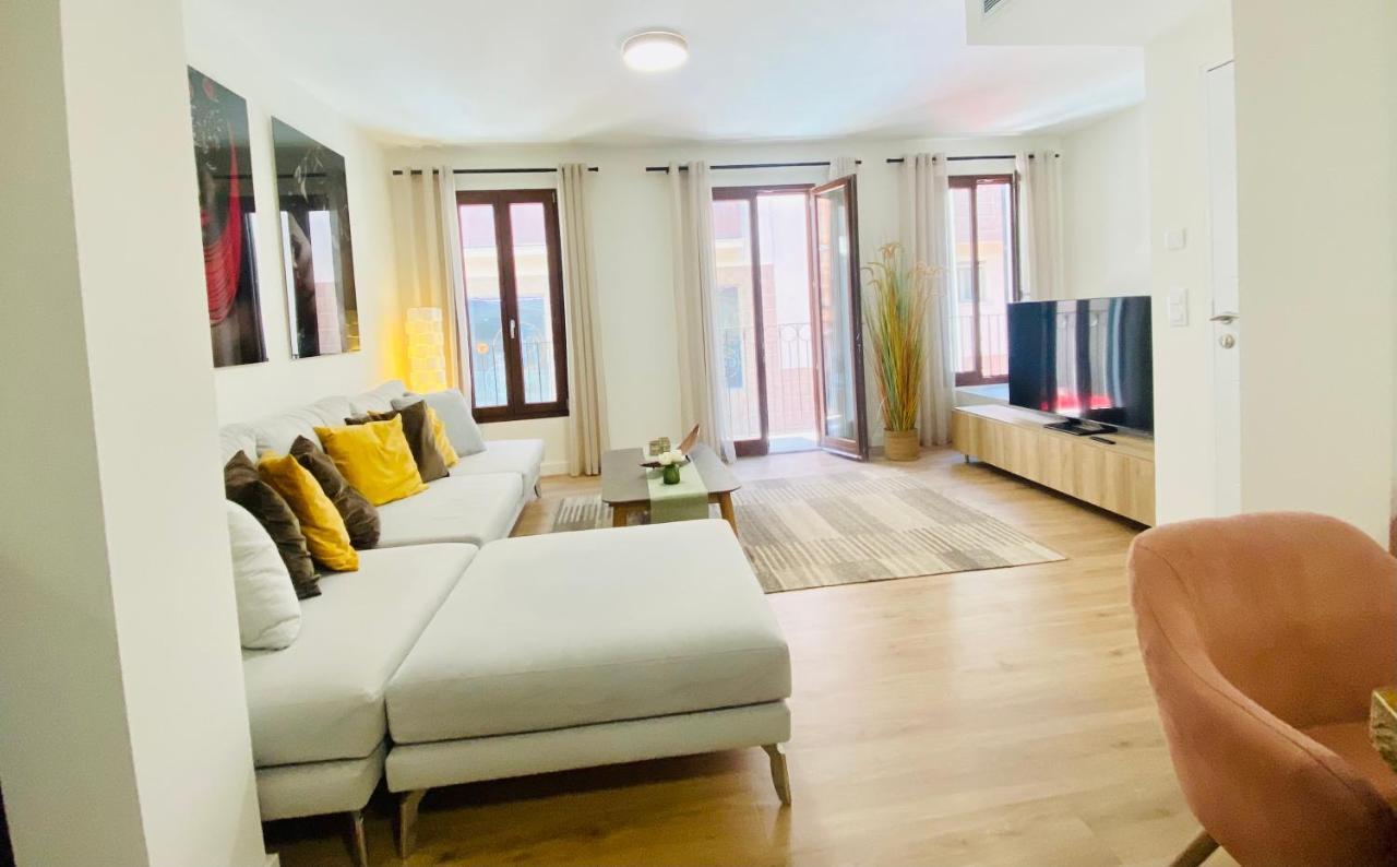 Hotel Apartment With 2-En Suite Bedrooms 帕爾馬 外观 照片