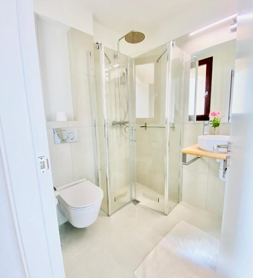 Hotel Apartment With 2-En Suite Bedrooms 帕爾馬 外观 照片